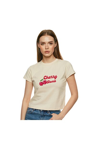 Kadın Cherry Bomb Baskılı Organik Pamuk / Yumuşak, Kısa Kollu, Bisiklet Yaka, Örme Crop Top T-Shirt