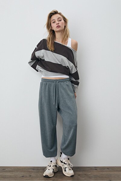 Stradivarius Soft-touch baggy jogger trousers