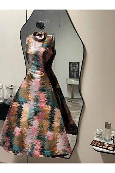 FAKHM AL SAWAR An elegant, cute, and soft dress