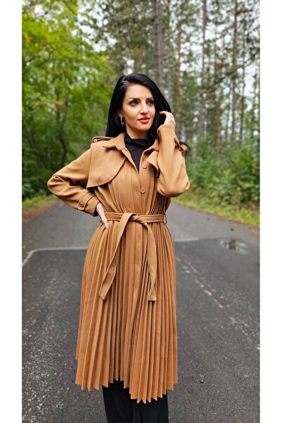 fara marca Retro style pleated camel coat