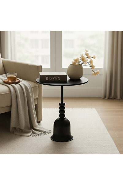 terndat Black iron serving table - with a luxurious and elegant design