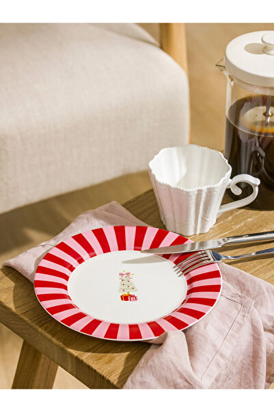 LC Waikiki Esvab Giyim'den Şık Tercihler | Yılbaşı Temalı Porselen Pasta Tabağı 19 cm