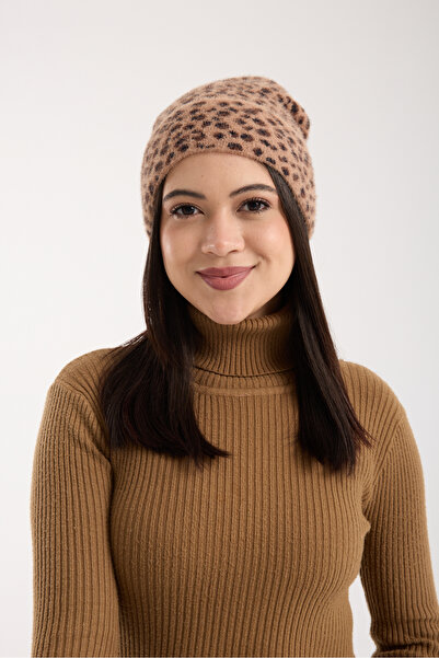 OX-RA Beige Leopard Patterned Plush Folded Beret