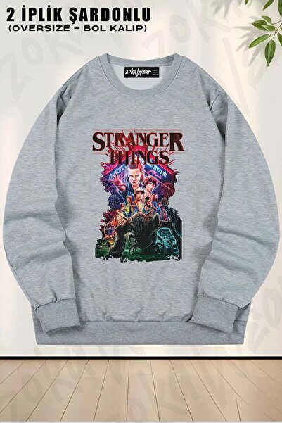 ZOKAWEAR سويت شيرت يونيسكس من Stranger Things4 مطبوع قصة فضفاضة برقبة دائرية