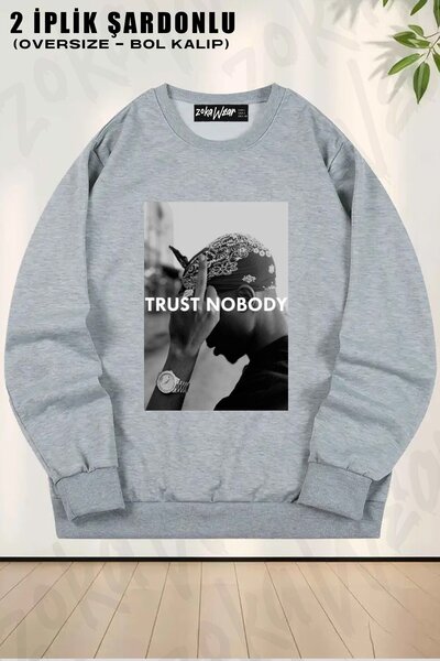 ZOKAWEAR سويت شيرت توباك 2 باك شاكور ترست نوبل مطبوع قصة فضفاضة برقبة دائرية ...