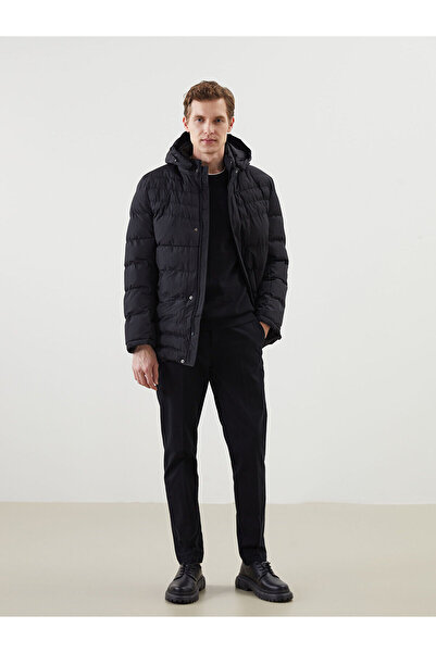 LC Waikiki Black Standard Fit Hooded Men's Puffer Jacket