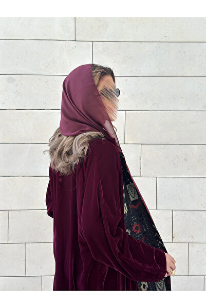 AYA MWT548 - Burgundy velvet abaya with Indian embroidery
