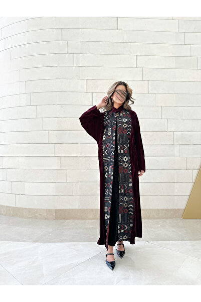 AYA MWT548 - Burgundy velvet abaya with Indian embroidery