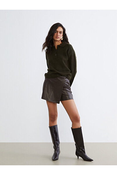 LC Waikiki Özmarka Yeni Sezon Dar Fit Kadın Deri Görünümlü Şort Etek