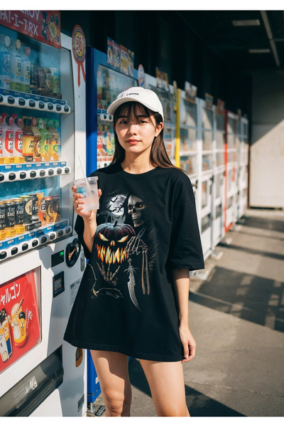 Freak Tshirt Black Color Halloween-Halloween Printed Unisex Oversized Cut Tee Shirt