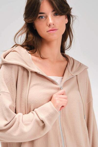 Zeyland Women's Long Sleeve Zippered Hooded Slit Detailed Leg Beige Tracksuit Set C1T3N1
