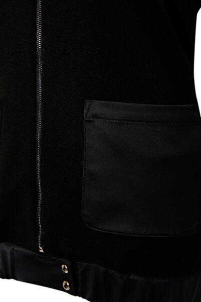 Exquise Stone Embroidered Black Knitted Regular Jacket