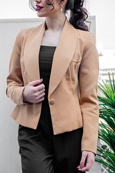 MQ Formal long-sleeved jacket with a chain detail on the pocket
