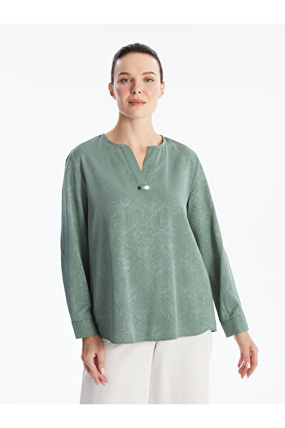 LC Waikiki بلوزة نسائية بأكمام طويلة ورقبة على شكل حرف V