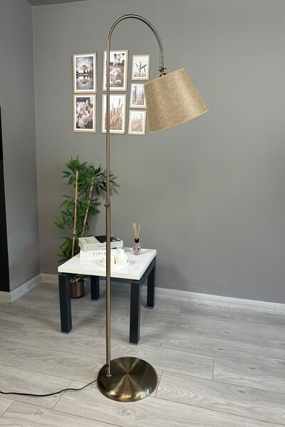 Bamyum Cotella Kumaş Dokulu Keten Bej Eskitme Gövde Lambader Modern Dekoratif Metal Zemin Lambası