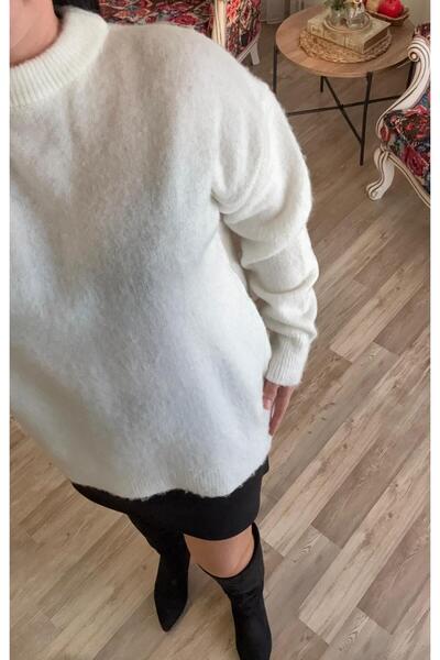 fatma keskin linna butik White Soft Sweater