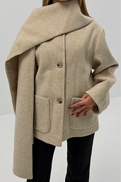 Narin Studios 2'si 1 Arada Çıkarılabilir Şallı Krem Kaşe Ceket