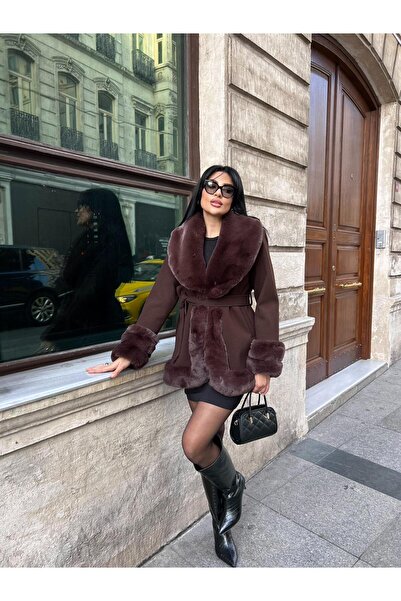 Göker Life Luxury Short Coat with Collar Detail