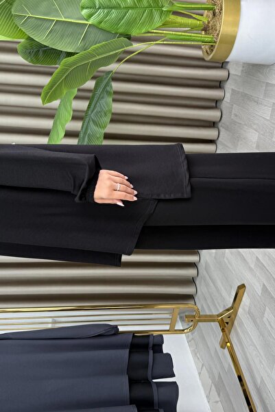 ALYA ΚΑΝΔΑΝ ΤΑΚΙΜ