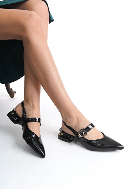 FEMME حذاء نسائي كاجوال بكعب سميك مفتوح من الخلف وكعب كلاسيكي باللون الأسود ا...