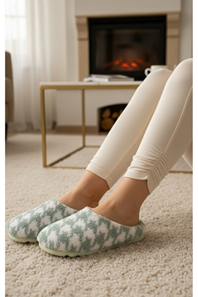 GEZER Towel Plush Women's Winter Home and Guest Slippers. Winter Women's Home Slippers.