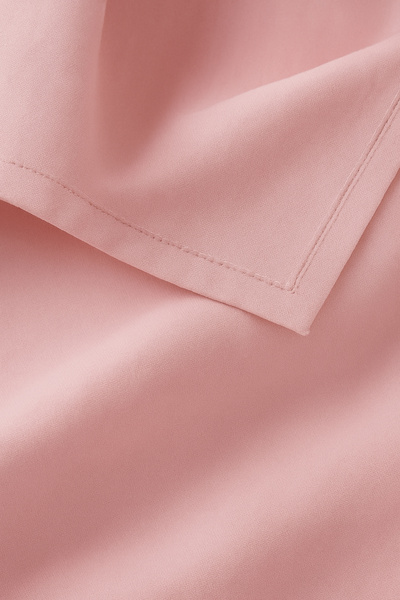 De'Vor Velvet Textured Tablecloth |   Stylish, Soft, Stain-Resistant Dusty Pink Tablecloth