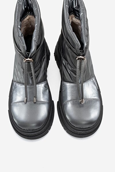 LuviShoes Mesta Platinum Parachute Women's Boots