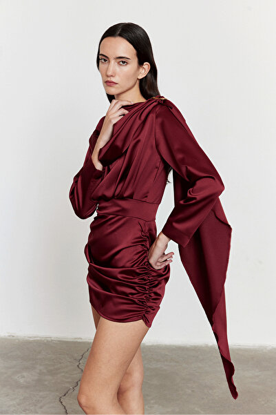 FACETTE Shawl Detail Satin Mini Dress Burgundy