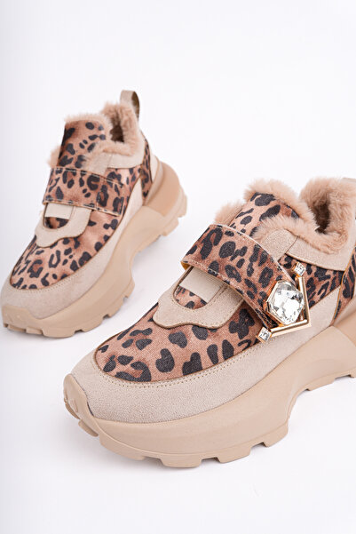 Madam Tarz Prs-181 Velcro Buckle Detailed Sports