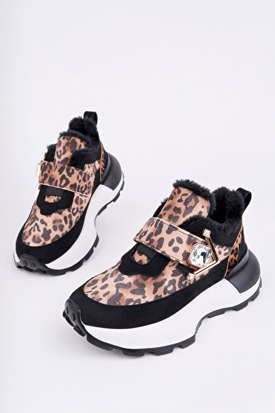 Madam Tarz PRS-181 Велкро катарама Подробно описание Спортни