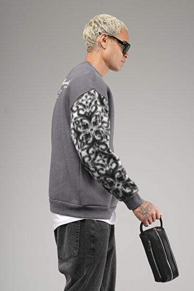 Butik Trend Biz Sleeve Plush Back Printed Crew Neck Oversized Sweatshirt