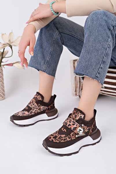 Madam Tarz Prs-181 Velcro Buckle Detailed Sports