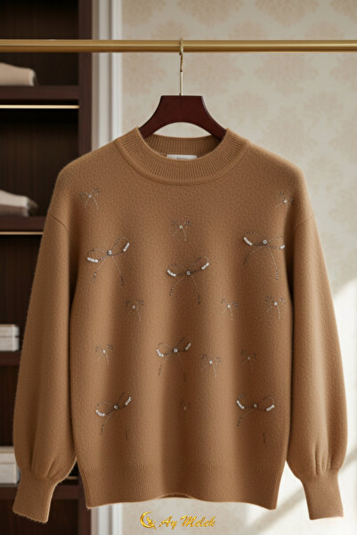 AYMELEK Women's Knitwear Sweater Stone Bow Detail Crew Neck Soft Textured Sweater