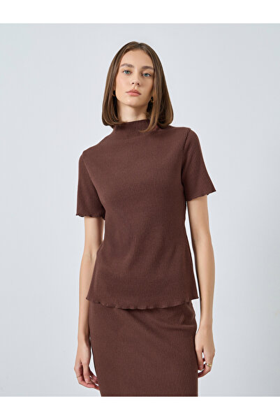Styli Brown Ribbed Knit Top and Skirt Co-ords