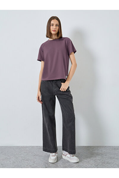 Styli Burgundy Boxy Fit Reglan Sleeve T-Shirt