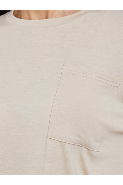 Styli Solid Front Pocket Oversize T-Shirt