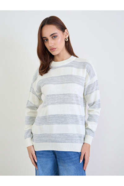 Styli Off-White Striped Knit Sweater