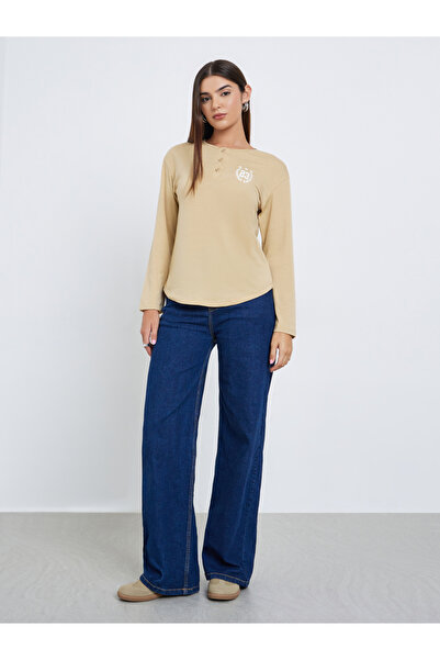 Styli Women Beige Graphic Print Henley Neck T-Shirt