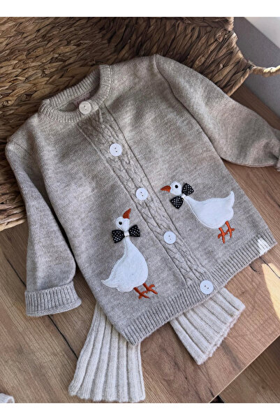 kokosh _ kidss burcu sapmaz Girl's Cape Duck Knitwear Jacket and Pants Set