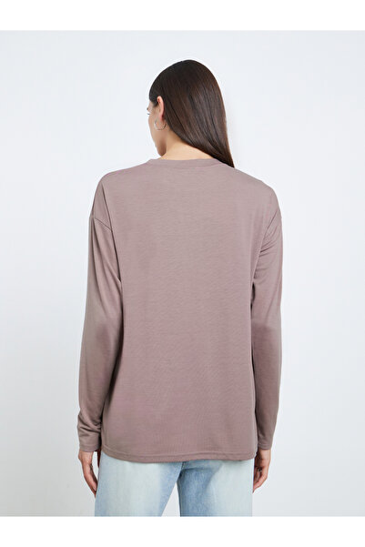 Styli Brown Slogan Print Oversize T-Shirt