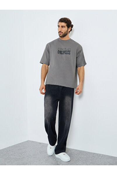 Styli Men Grey One Piece Graphic Print Oversized T-Shirt