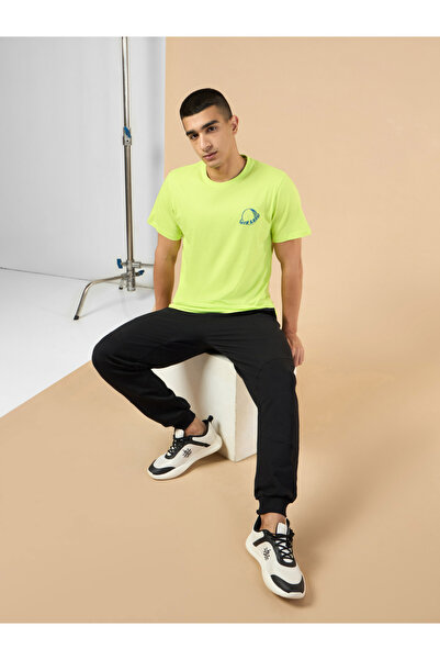 Cult By Styli Men Yellow Graphci Print Short Sleeve T-Shirt