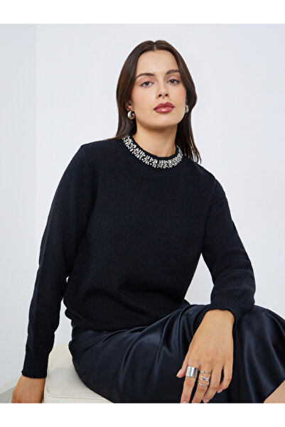 Styli سترة مزينة بقصّة عادية