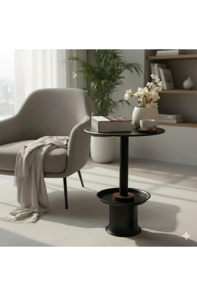 terndat Black iron serving table - with a luxurious and elegant design