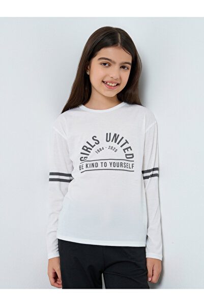 Styli Teens Drop Shoulder T-Shirt and Pyjama Set