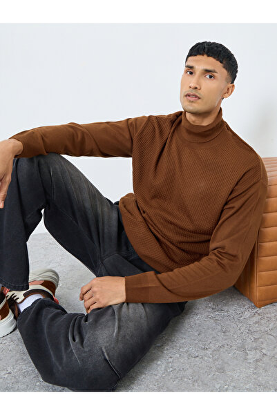 Styli Men Brown Textured Turtleneck Sweater