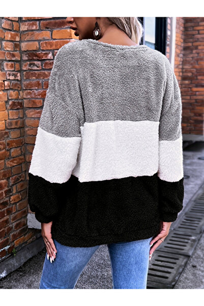 Take Two By Styli Color Block Round Neck Sweatshirt