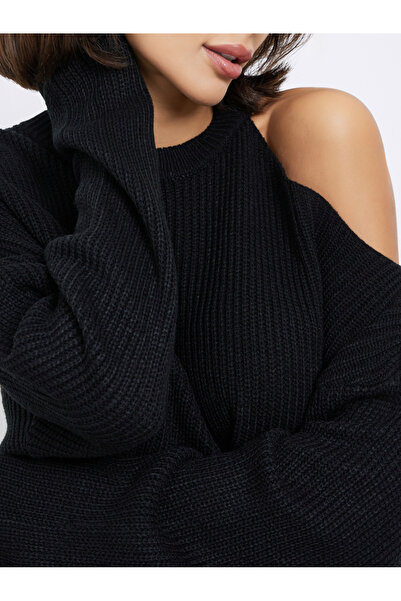Styli Black Cold Shoulder Knit Sweater