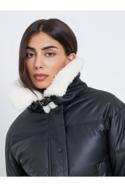 Styli Black Crop Padded Jacket with Fur Trim