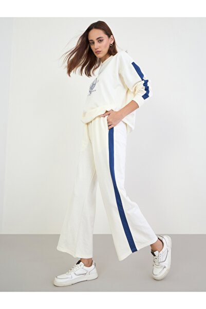 Styli Oversized Regular Length Sweatshirt and Joggers Co-Ords